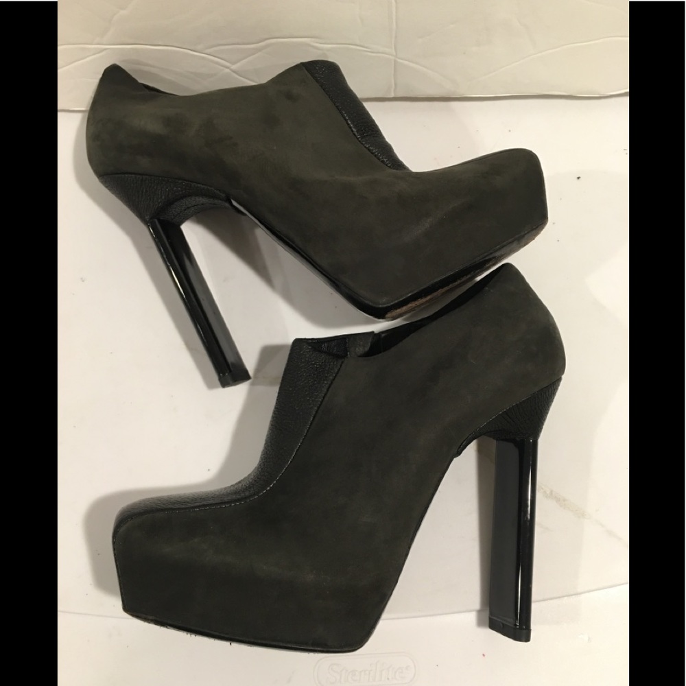 Balenciaga heels suede and leather shoes sz 38